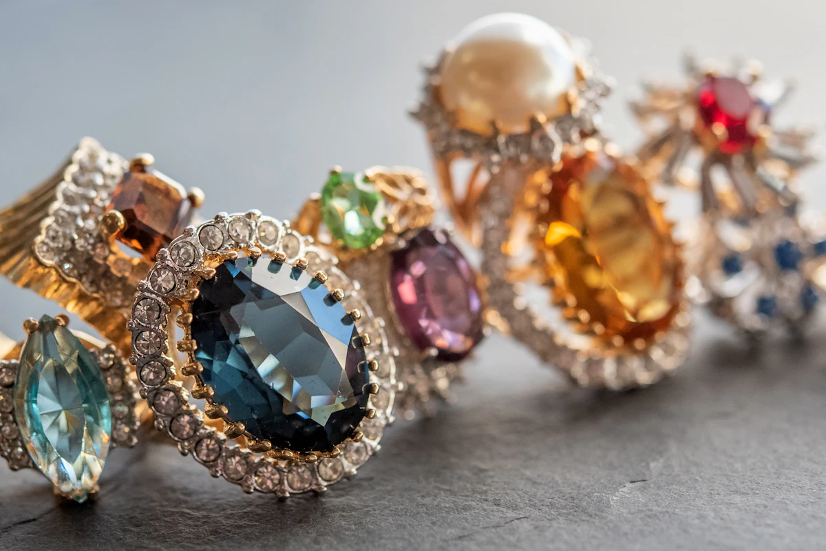 Gems and jewellery business marketing in Jaipur: coloured gemstone rings