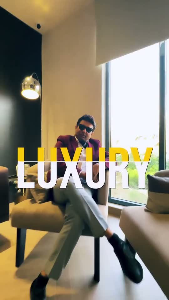 Jashn Realty influencer marketing campaign video by DigiStreet Media - Founder walkthrough